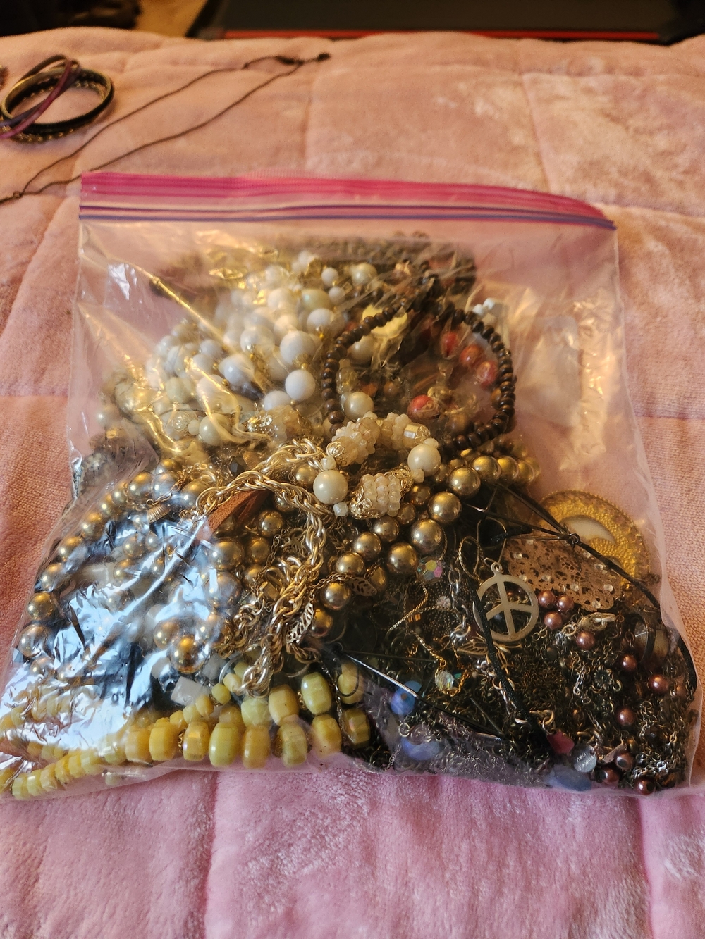 Mixed Fashion Jewelry Lot - Gold, White, Yellow Beads